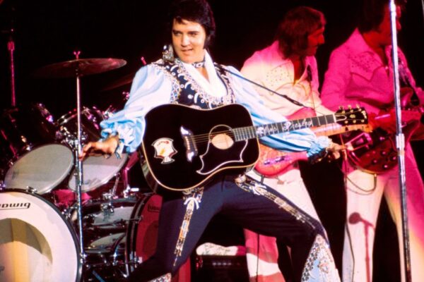 Elvis Presley - The First Noel