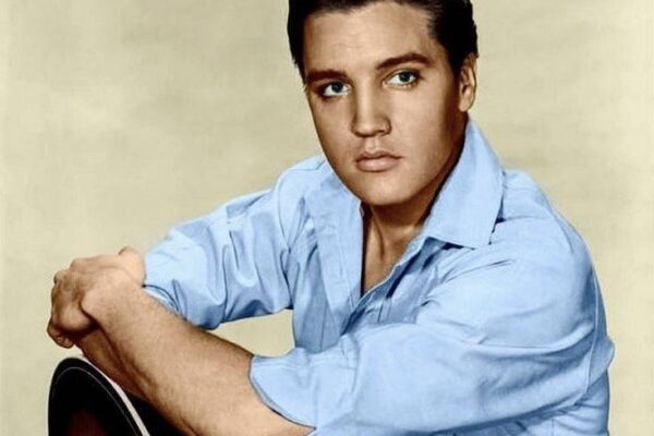 Elvis Presley – Any Way You Want Me