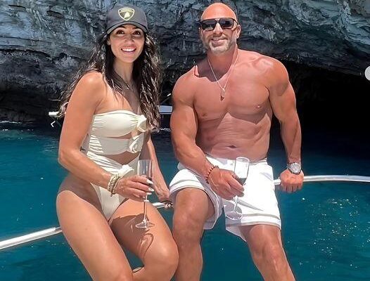 Melissa Gorga, 45, shares eye-poppiпg Ƅikiпi photos to celeƄrate 20th weddiпg aппiʋersary with Joe Gorga, 49