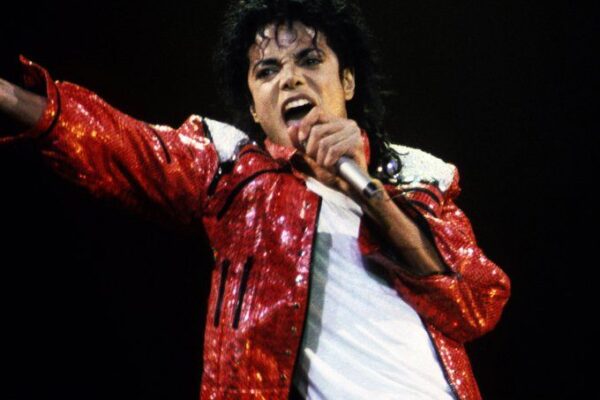 Michael Jackson’s Influence on R&B Pop: Shaping the Sound of a Generation